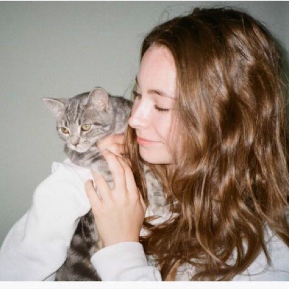 Meet your Posher, Haley - Picture 1 of 1